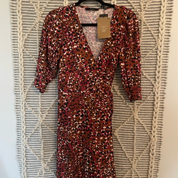 BNWT Vero Moda wrap dress in Auburn size medium - Picture 2 of 5